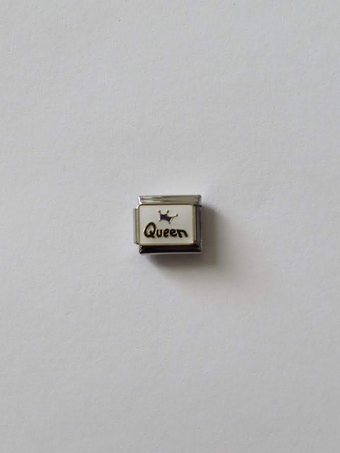 "Queen" Italian Charm