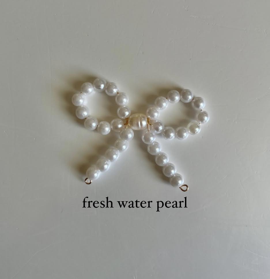 Pearl Bow Necklaces