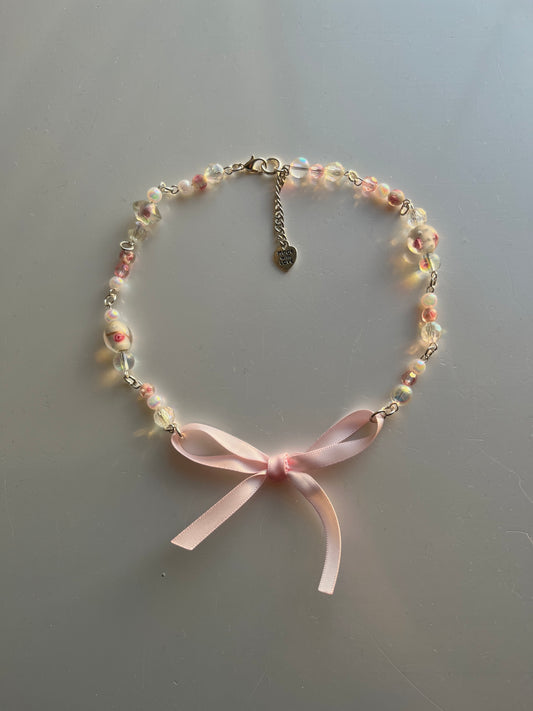 “Pretty in pink” bow necklace